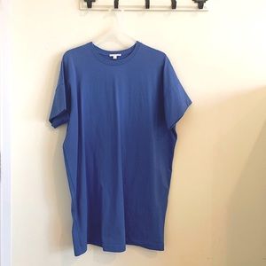 COS dress T-Shirt